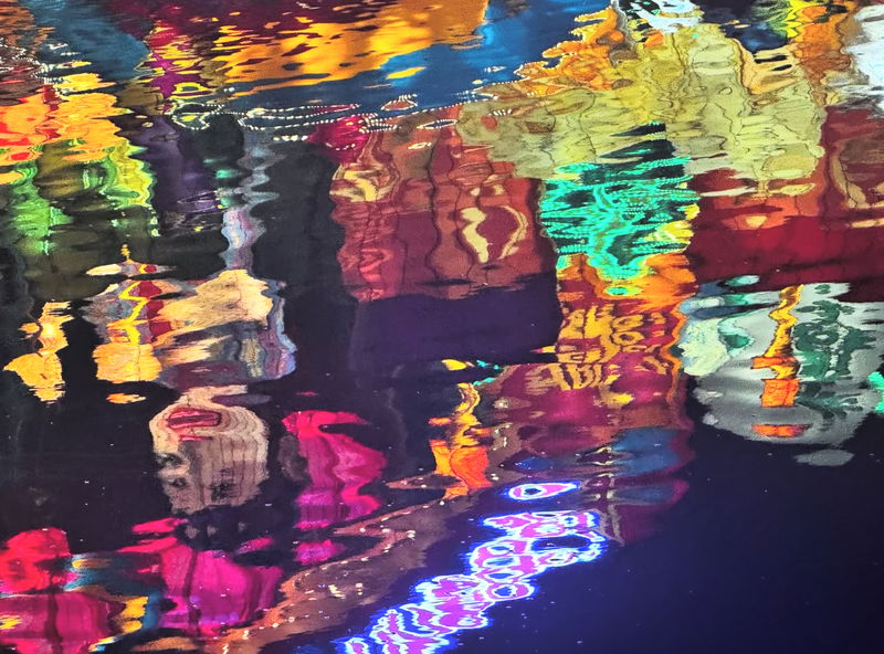 When Native Speakers Just Answer In English