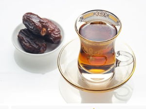 The Fire in a Cup: A Four-Ingredient Qahwa That Awakens Your Body and Commands Your Morning