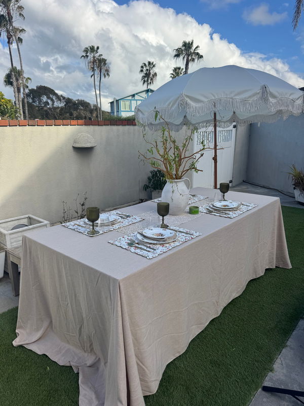 HOW TO ELEVATE YOUR PATIO FOR SPRING + SUMMER HOSTING.