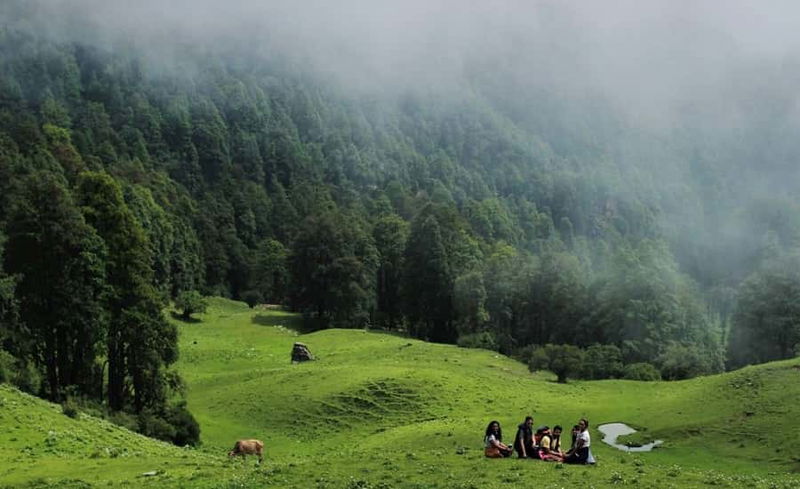 Best Time to Visit Dayara Bugyal: Summer, Winter & Snow Trek Guide